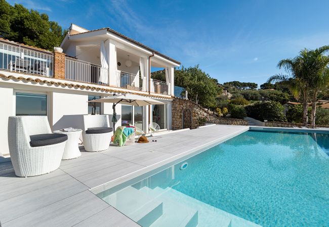 Villa in Licata - Luxury villa with pool Villa in Licata - Luxury villa with pool