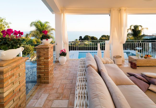 Villa in Licata - Luxury villa with pool Villa in Licata - Luxury villa with pool