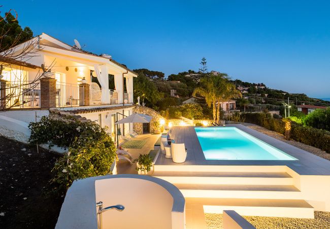 Villa in Licata - Luxury villa with pool Villa in Licata - Luxury villa with pool