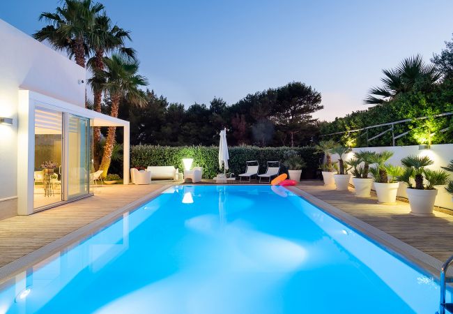 Villa in Custonaci - Exclusive sea villa with pool, Cornino, Sicily Villa in Custonaci - Exclusive sea villa with pool, Cornino, Sicily