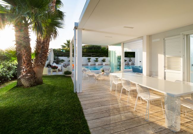 Villa in Custonaci - Exclusive sea villa with pool, Cornino, Sicily Villa in Custonaci - Exclusive sea villa with pool, Cornino, Sicily