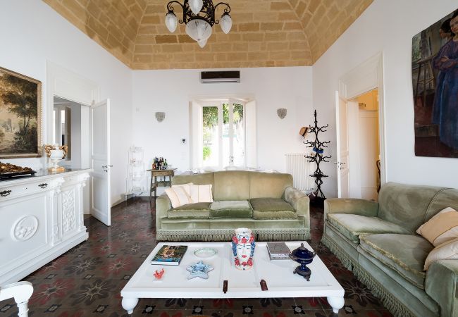 Villa in Marsala - Exclusive villa with pool, external kithchen, in Marsala, Sicily Villa in Marsala - Exclusive villa with pool, external kithchen, in Marsala, Sicily
