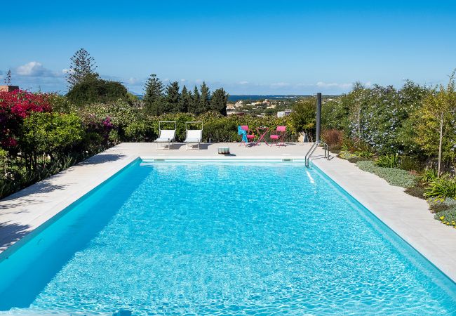 Villa in Marsala - Exclusive villa with pool, external kithchen, in Marsala, Sicily Villa in Marsala - Exclusive villa with pool, external kithchen, in Marsala, Sicily