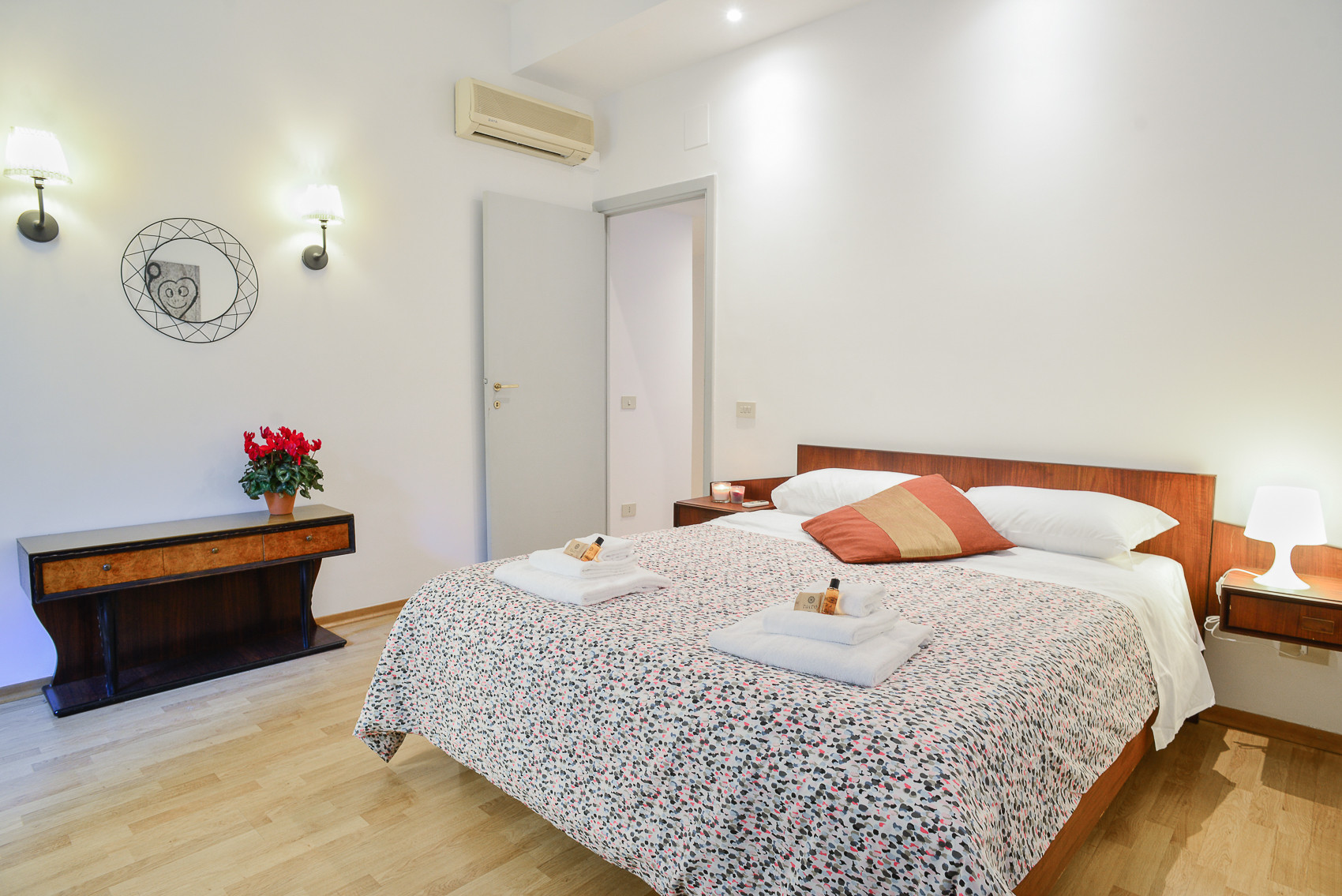Family Mod Apartment Terme di Caracalla (FAO)