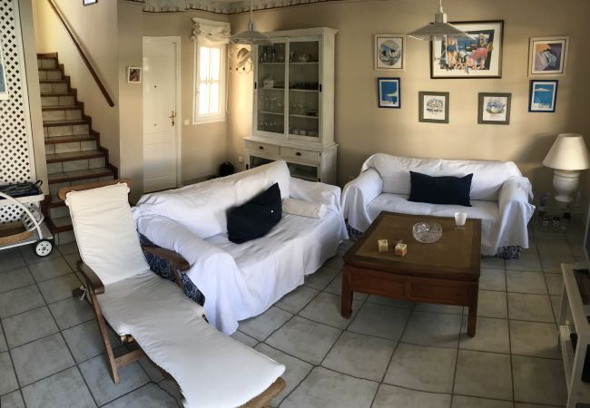 House in San Bartolomé de Tirajana - Beautiful duplex in Pasito Blanco by CanariasGetaway House in San Bartolomé de Tirajana - Beautiful duplex in Pasito Blanco by CanariasGetaway