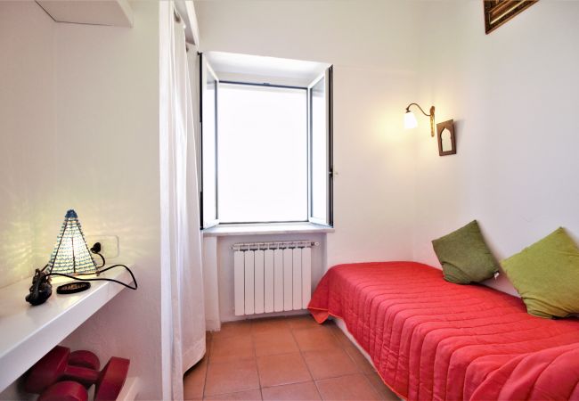 Apartment in Sperlonga - Panoramic Three-Room Apartment in the Historic Center Apartment in Sperlonga - Panoramic Three-Room Apartment in the Historic Center