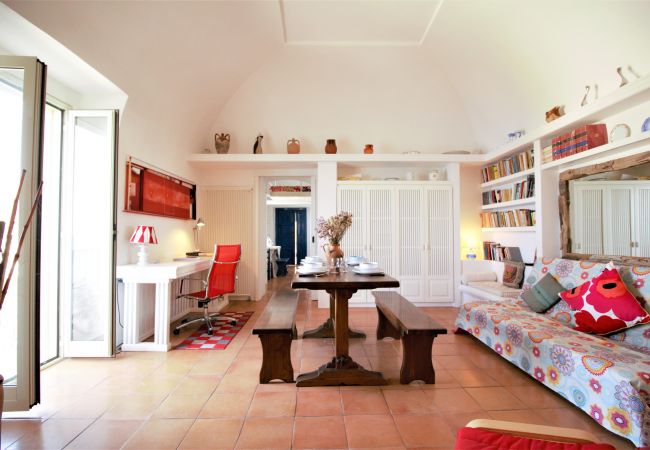 Apartment in Sperlonga - Panoramic Three-Room Apartment in the Historic Center Apartment in Sperlonga - Panoramic Three-Room Apartment in the Historic Center