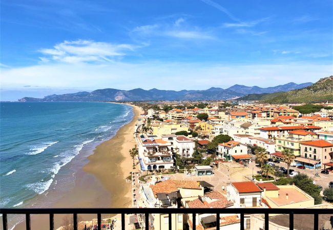 Apartment in Sperlonga - Panoramic Three-Room Apartment in the Historic Center Apartment in Sperlonga - Panoramic Three-Room Apartment in the Historic Center