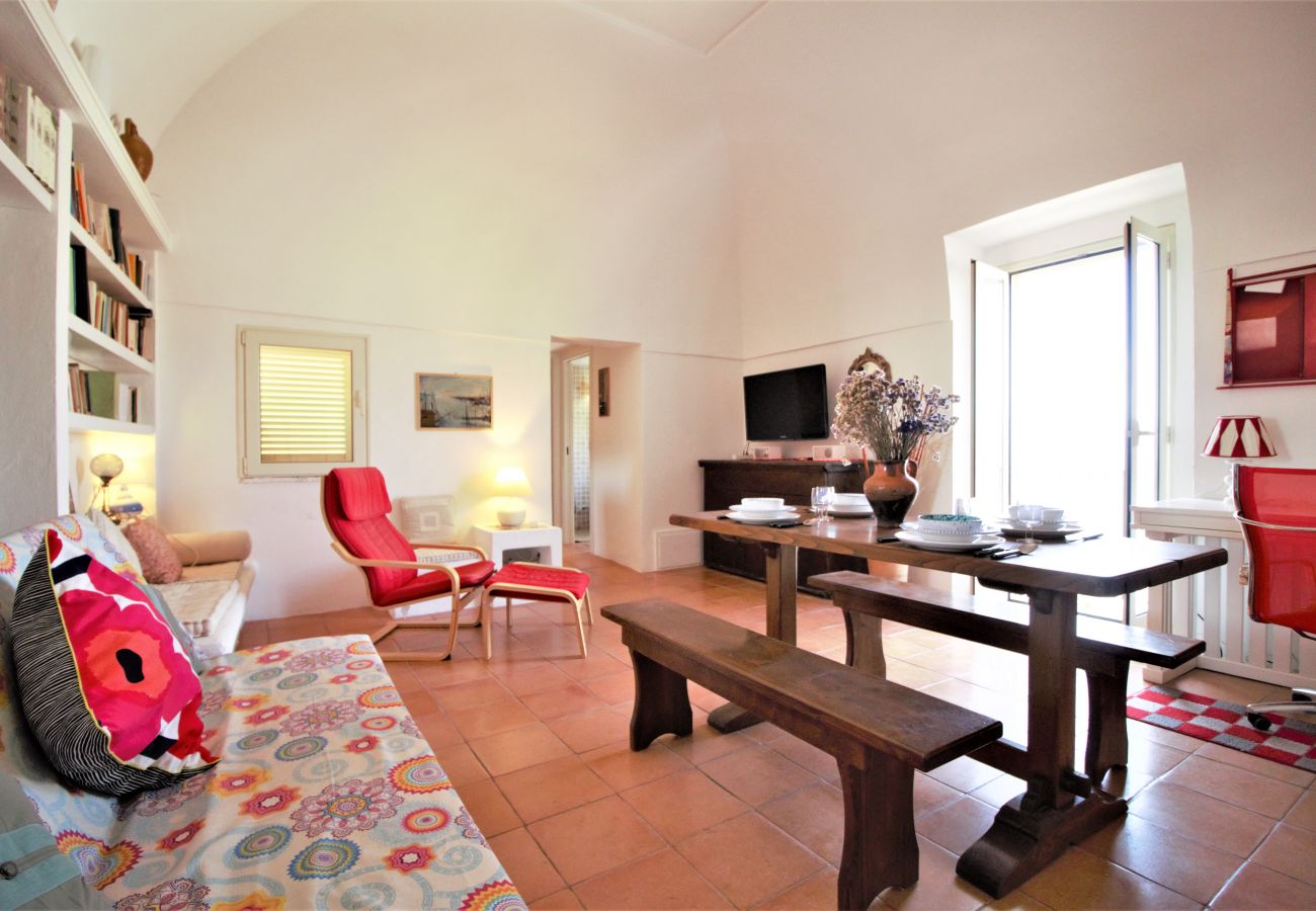 Apartment in Sperlonga - Panoramic Three-Room Apartment in the Historic Center