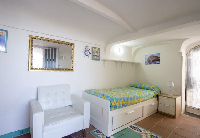 Villa in Praiano - Villa Albatros - Stunning 2 floors Villa for large groups! Villa in Praiano - Villa Albatros - Stunning 2 floors Villa for large groups!