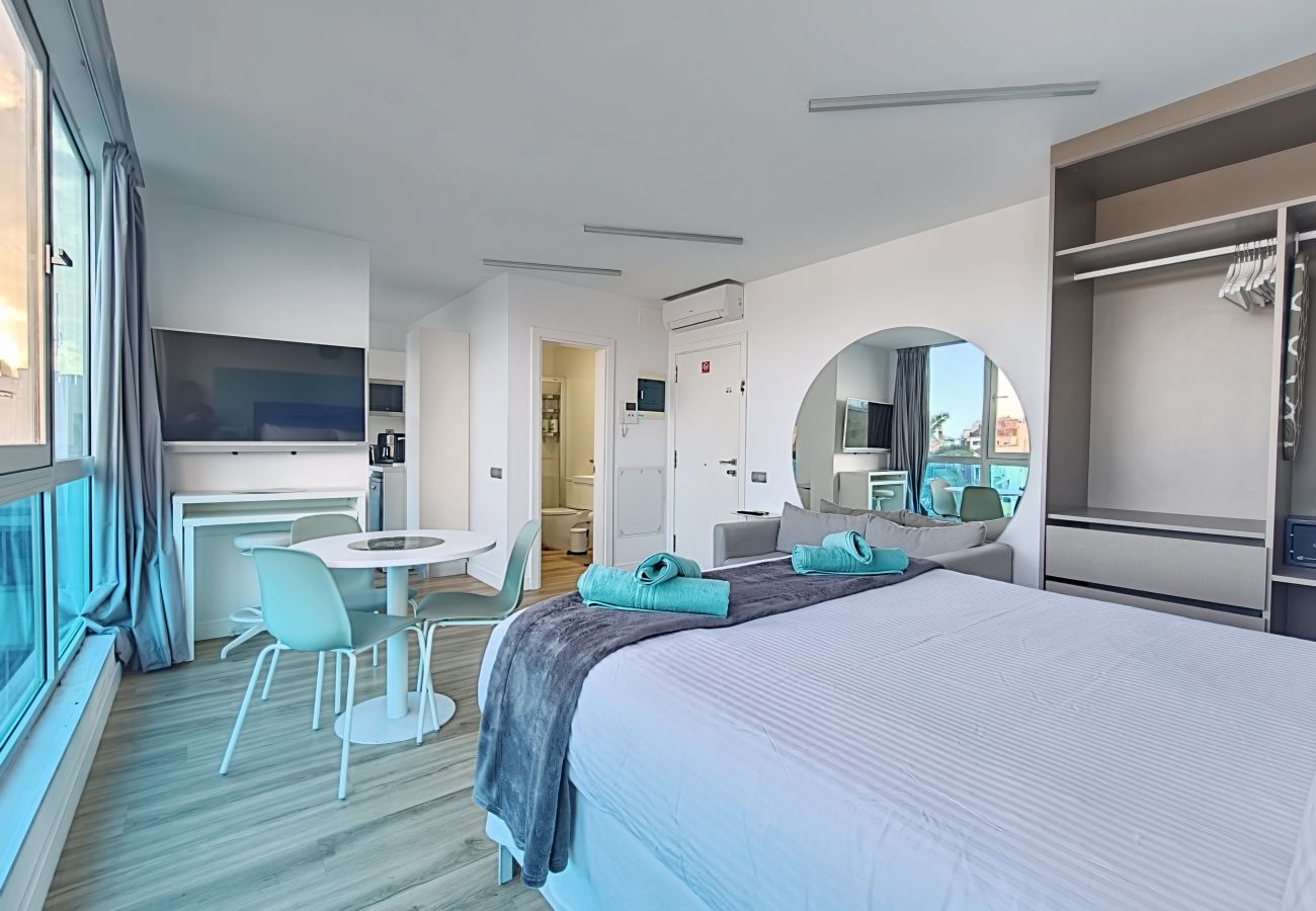 Studio in Las Palmas de Gran Canaria - Edison 402 by CanariasGetaway