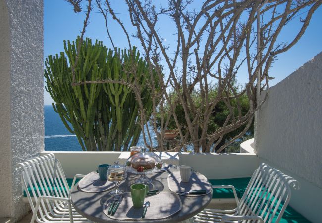 Apartment in Conca dei Marini - Casa Giovannina - charming fisherman's house with stunning views Apartment in Conca dei Marini - Casa Giovannina - charming fisherman's house with stunning views