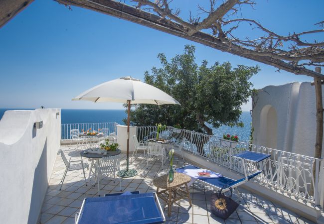 Apartment in Conca dei Marini - Casa Giovannina - charming fisherman's house with stunning views