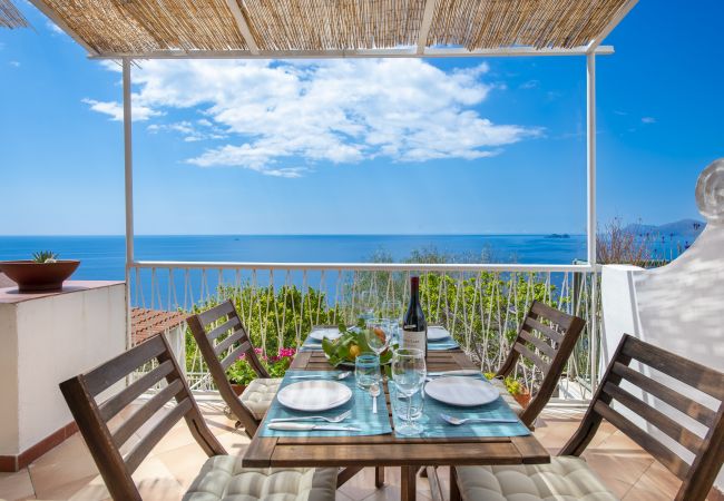 House in Praiano - Casa di Nonno Mario - Sea view terrace in the heart of Praiano