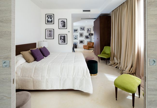 Villa in Avola - Designer villa with pool near Noto, Sicily  Villa in Avola - Designer villa with pool near Noto, Sicily