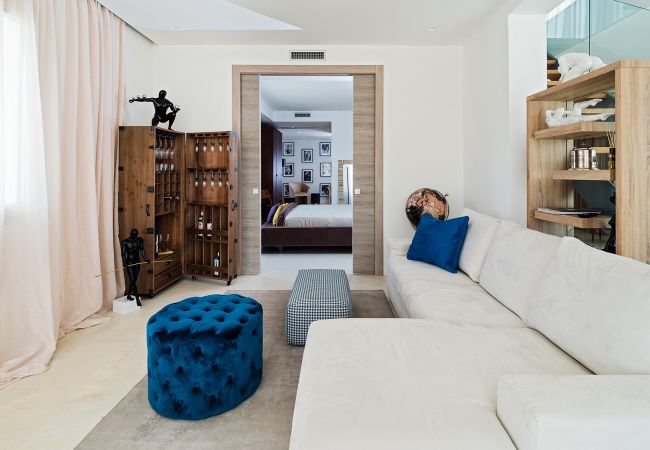 Villa in Avola - Designer villa with pool near Noto, Sicily  Villa in Avola - Designer villa with pool near Noto, Sicily