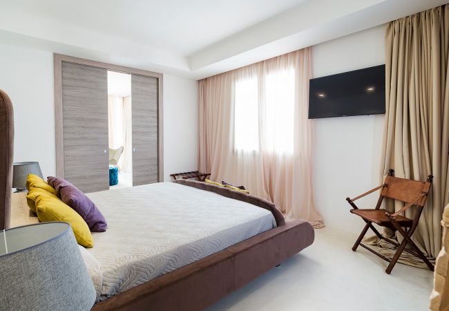 Villa in Avola - Designer villa with pool near Noto, Sicily  Villa in Avola - Designer villa with pool near Noto, Sicily