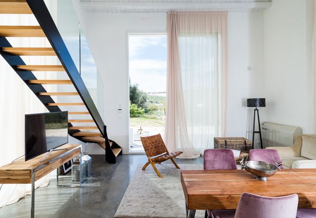 Villa in Avola - Designer villa with pool near Noto, Sicily  Villa in Avola - Designer villa with pool near Noto, Sicily