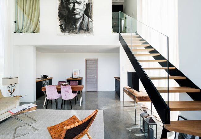 Villa in Avola - Designer villa with pool near Noto, Sicily  Villa in Avola - Designer villa with pool near Noto, Sicily