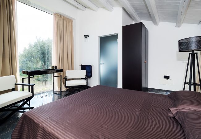 Villa in Avola - Designer villa with pool near Noto, Sicily  Villa in Avola - Designer villa with pool near Noto, Sicily