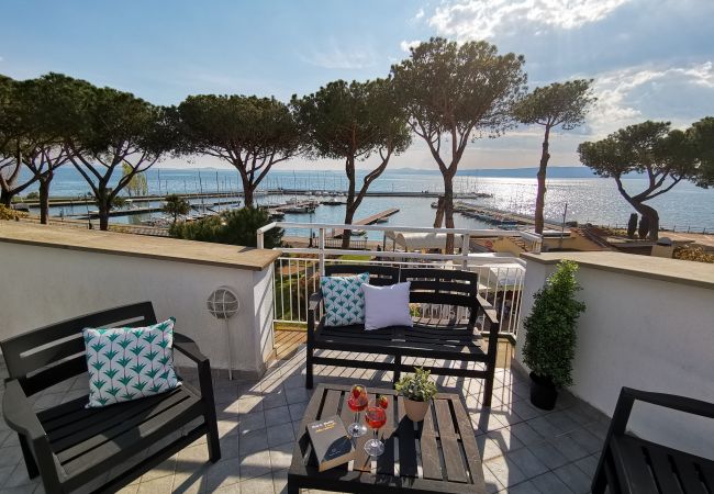 Villa in Bolsena - Villa directly by the sea -Villa Clara for 12 persons Villa in Bolsena - Villa directly by the sea -Villa Clara for 12 persons