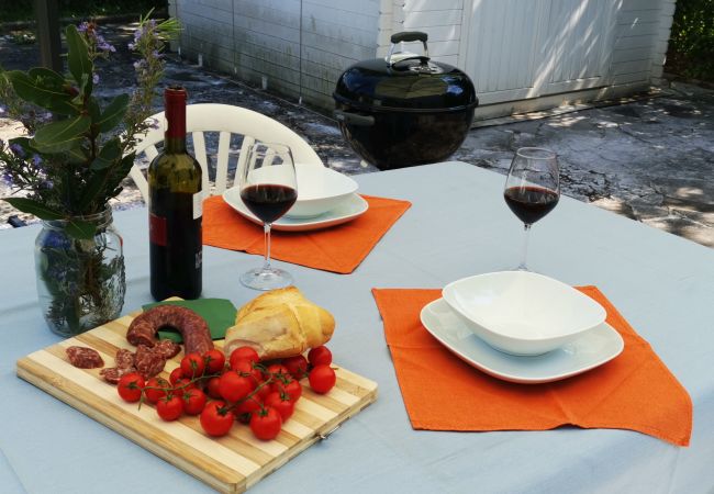 Villa in Bolsena - Villa directly by the sea -Villa Clara for 12 persons Villa in Bolsena - Villa directly by the sea -Villa Clara for 12 persons