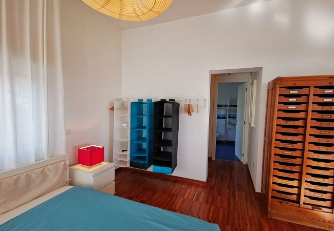 Villa in Bolsena - Villa directly by the sea -Villa Clara for 12 persons Villa in Bolsena - Villa directly by the sea -Villa Clara for 12 persons