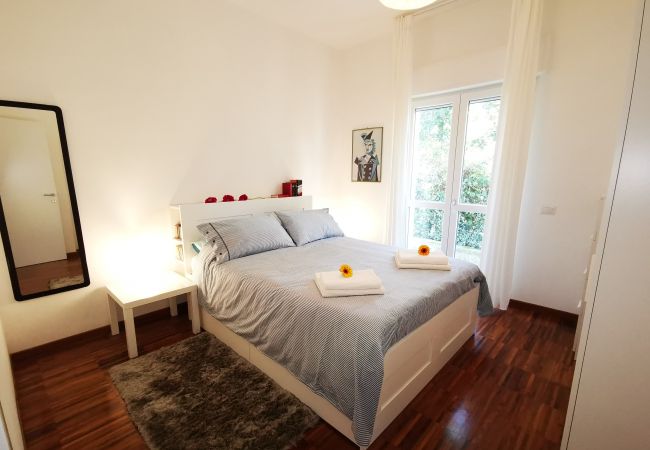 Villa in Bolsena - Villa directly by the sea -Villa Clara for 12 persons Villa in Bolsena - Villa directly by the sea -Villa Clara for 12 persons