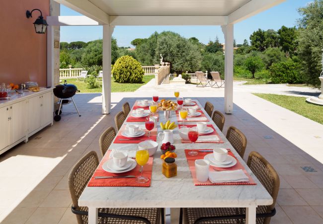 Villa in Fontane Bianche - Pool villa, 300 metres from the beach, Fontane Bianche, Villa in Fontane Bianche - Pool villa, 300 metres from the beach, Fontane Bianche,