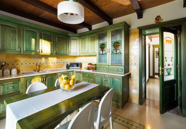 Villa in Fontane Bianche - Pool villa, 300 metres from the beach, Fontane Bianche, Villa in Fontane Bianche - Pool villa, 300 metres from the beach, Fontane Bianche,