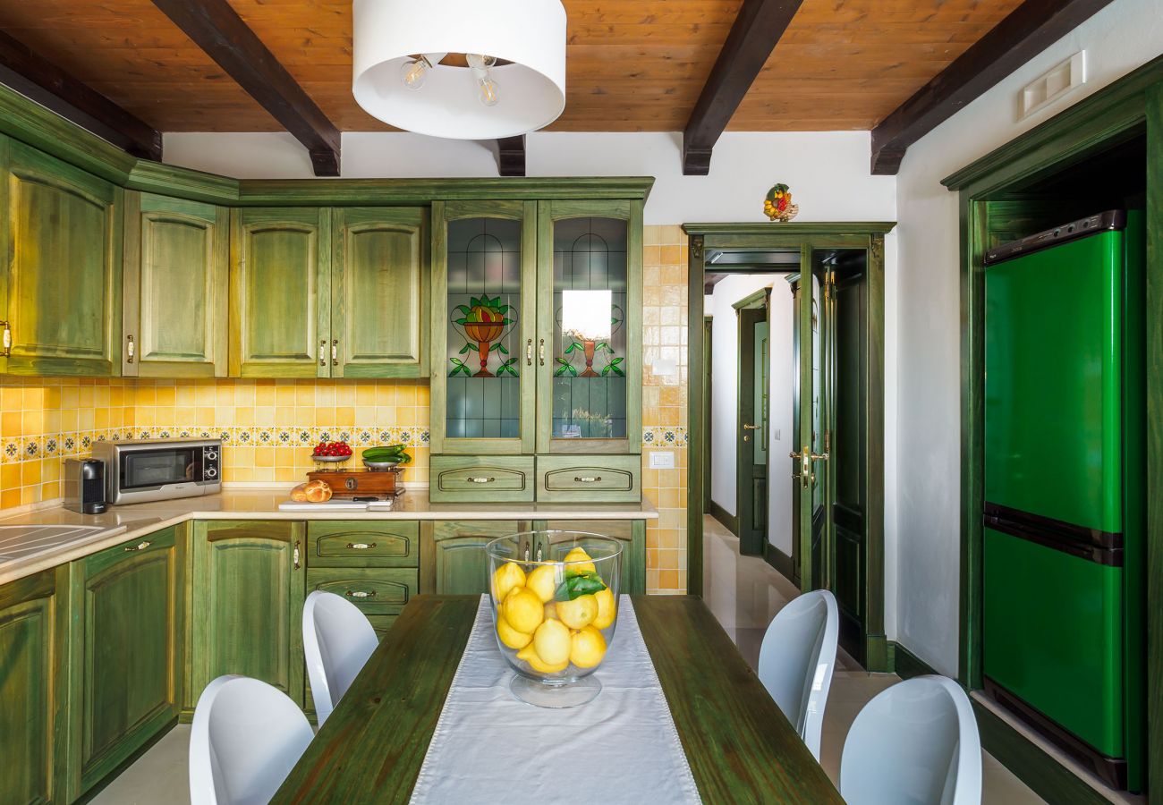 Villa in Fontane Bianche - Pool villa, 300 metres from the beach, Fontane Bianche, Villa in Fontane Bianche - Pool villa, 300 metres from the beach, Fontane Bianche,