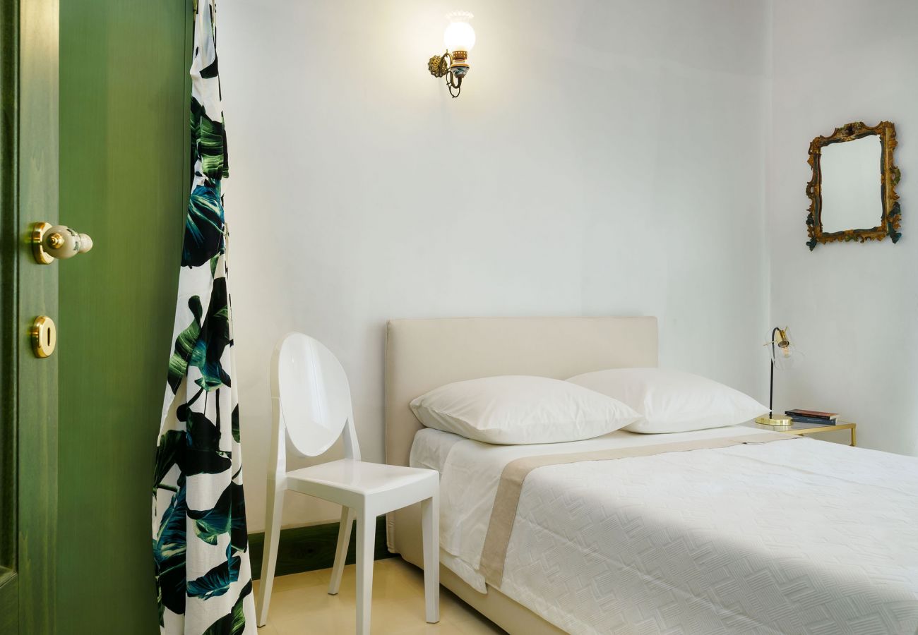 Villa in Fontane Bianche - Pool villa, 300 metres from the beach, Fontane Bianche, Villa in Fontane Bianche - Pool villa, 300 metres from the beach, Fontane Bianche,