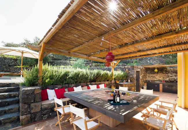 Villa in Randazzo - Charming villa with pool in Randazzo, Sicily   Villa in Randazzo - Charming villa with pool in Randazzo, Sicily