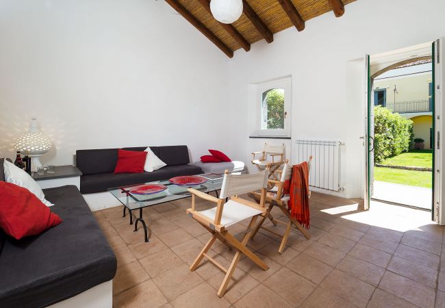 Villa in Randazzo - Charming villa with pool in Randazzo, Sicily   Villa in Randazzo - Charming villa with pool in Randazzo, Sicily