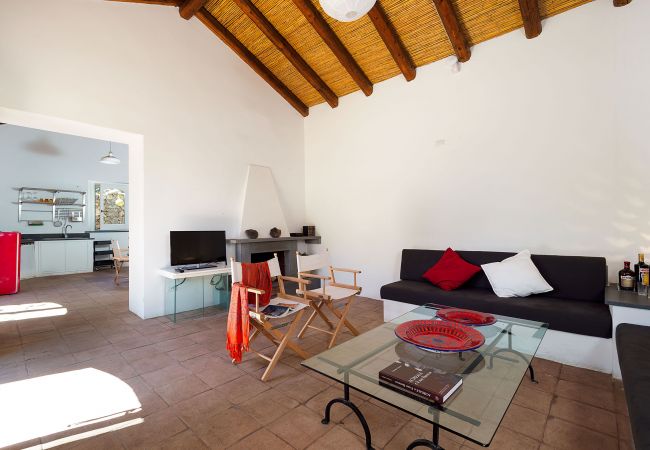 Villa in Randazzo - Charming villa with pool in Randazzo, Sicily   Villa in Randazzo - Charming villa with pool in Randazzo, Sicily