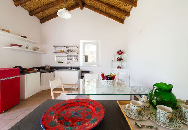 Villa in Randazzo - Charming villa with pool in Randazzo, Sicily   Villa in Randazzo - Charming villa with pool in Randazzo, Sicily