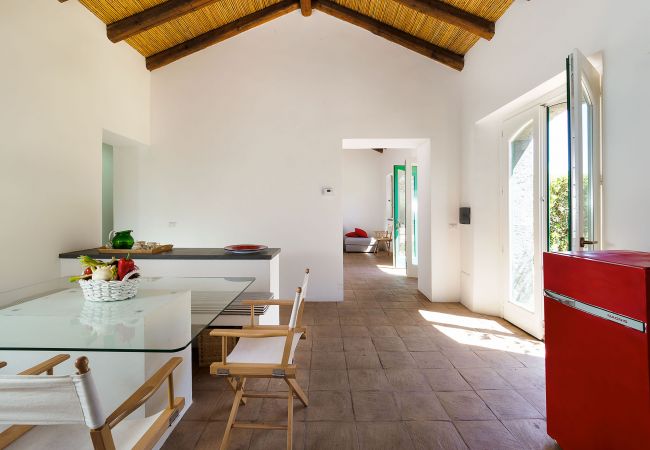 Villa in Randazzo - Charming villa with pool in Randazzo, Sicily   Villa in Randazzo - Charming villa with pool in Randazzo, Sicily