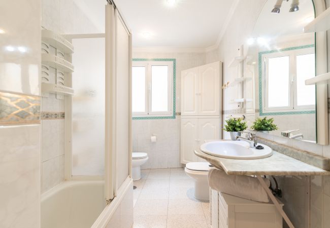 House in Las Palmas de Gran Canaria - Next to the beach - 5 beds By CanariasGetaway  House in Las Palmas de Gran Canaria - Next to the beach - 5 beds By CanariasGetaway