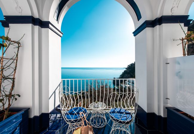 Villa in Positano - Villa Lepanto - Stunning view of Positano 