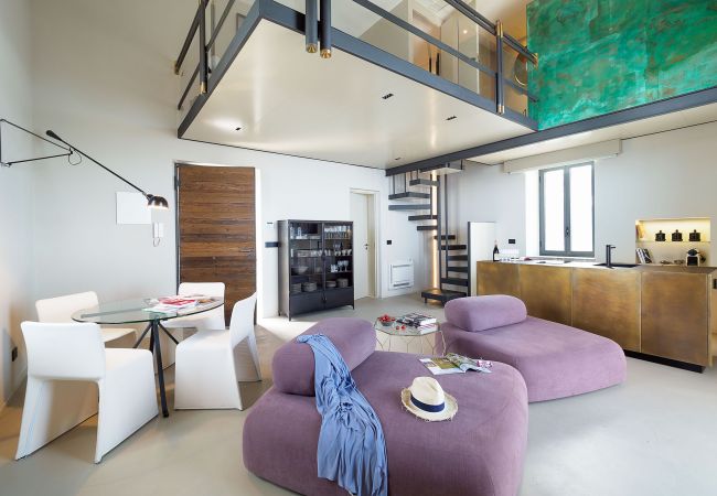 Apartment in Taormina - Luxury seafront apartment with terrace and Jacuzzi, Taormina, Sicily Apartment in Taormina - Luxury seafront apartment with terrace and Jacuzzi, Taormina, Sicily