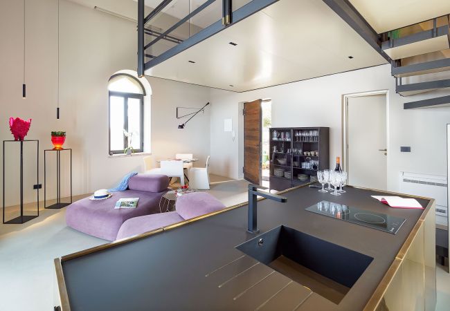 Apartment in Taormina - Luxury seafront apartment with terrace and Jacuzzi, Taormina, Sicily Apartment in Taormina - Luxury seafront apartment with terrace and Jacuzzi, Taormina, Sicily