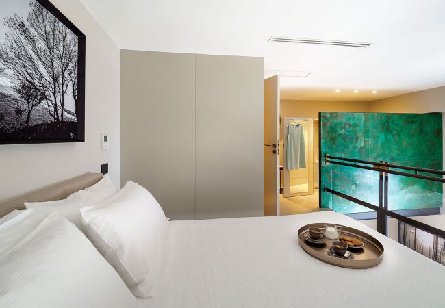 Apartment in Taormina - Luxury seafront apartment with terrace and Jacuzzi, Taormina, Sicily Apartment in Taormina - Luxury seafront apartment with terrace and Jacuzzi, Taormina, Sicily