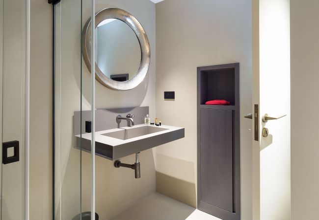 Apartment in Taormina - Luxury seafront apartment with terrace and Jacuzzi, Taormina, Sicily Apartment in Taormina - Luxury seafront apartment with terrace and Jacuzzi, Taormina, Sicily