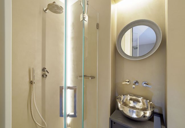 Apartment in Taormina - Luxury seafront apartment with terrace and Jacuzzi, Taormina, Sicily Apartment in Taormina - Luxury seafront apartment with terrace and Jacuzzi, Taormina, Sicily