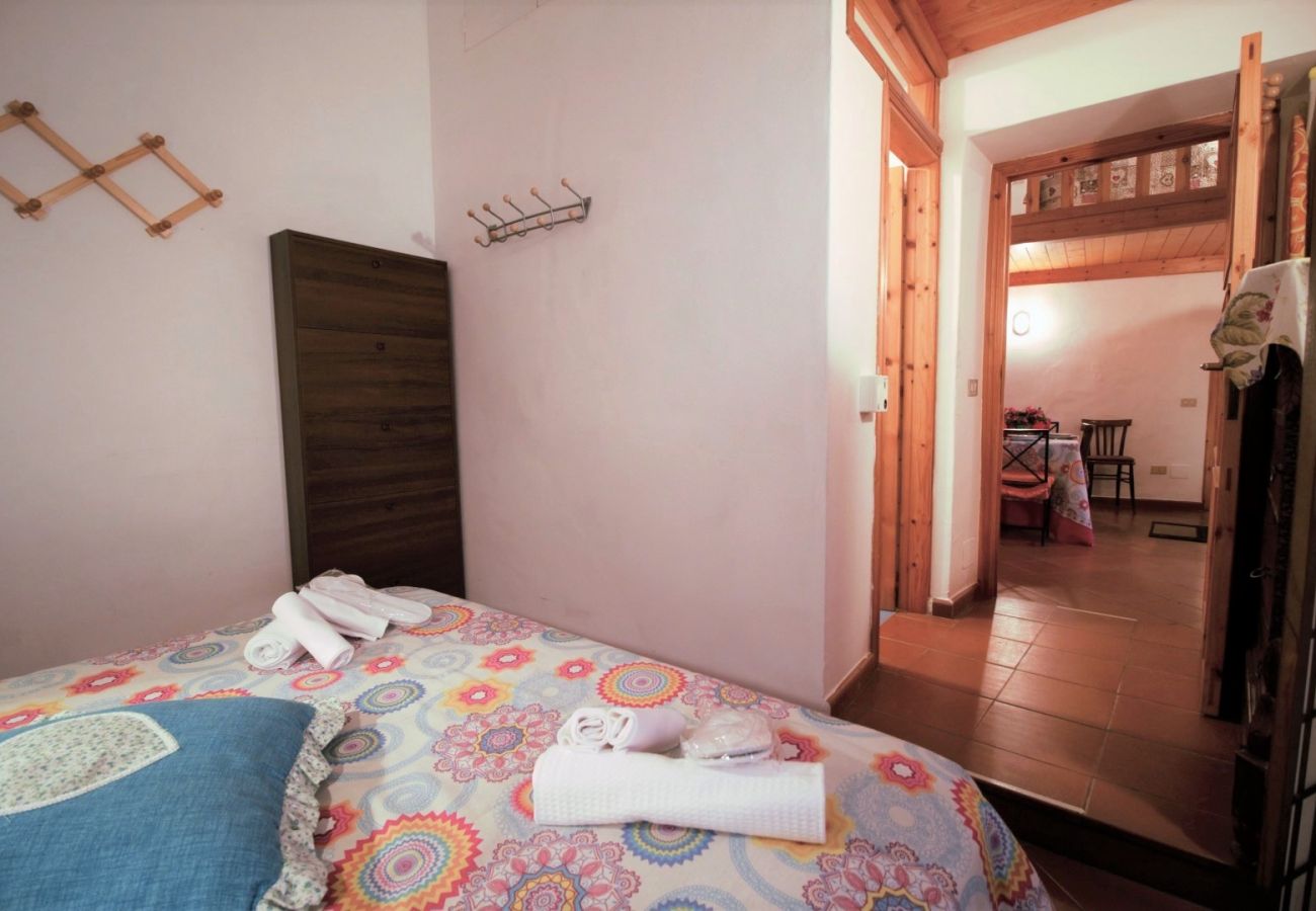 Apartment in Sperlonga - Pretty two-room apartment in the alley of the Historic Center
