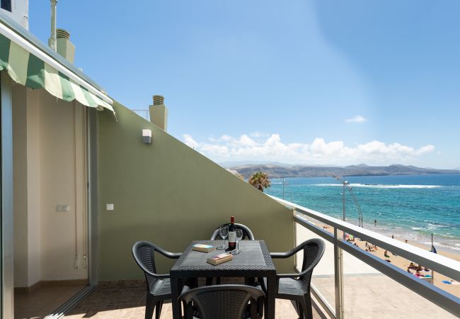 House in Las Palmas de Gran Canaria - Front line with nice terrace By CanariasGetaway  House in Las Palmas de Gran Canaria - Front line with nice terrace By CanariasGetaway
