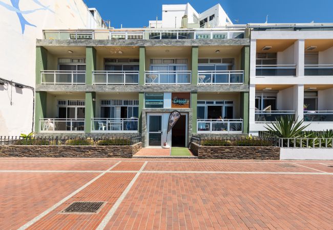 House in Las Palmas de Gran Canaria - Front line with nice terrace By CanariasGetaway  House in Las Palmas de Gran Canaria - Front line with nice terrace By CanariasGetaway