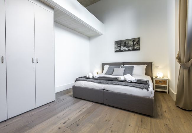 Apartment in Venezia -  Elegant Fornasa Vecia Canal View R&R Apartment in Venezia -  Elegant Fornasa Vecia Canal View R&R