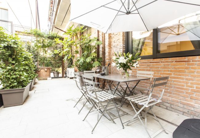 Apartment in Venezia -  Elegant Fornasa Vecia Canal View R&R Apartment in Venezia -  Elegant Fornasa Vecia Canal View R&R
