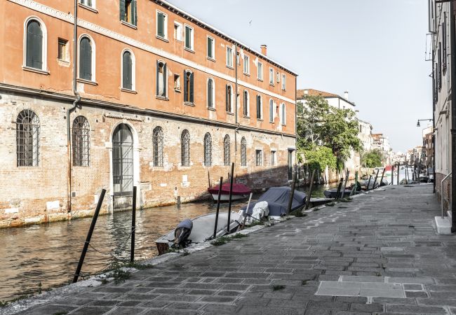 Apartment in Venezia -  Elegant Fornasa Vecia Canal View R&R Apartment in Venezia -  Elegant Fornasa Vecia Canal View R&R